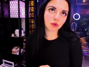 alma_pearl's chat room