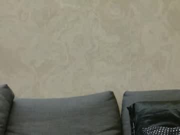 v_deville's chat room