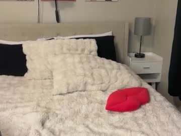 camilaaa15's chat room