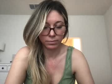 texas_blonde's chat room