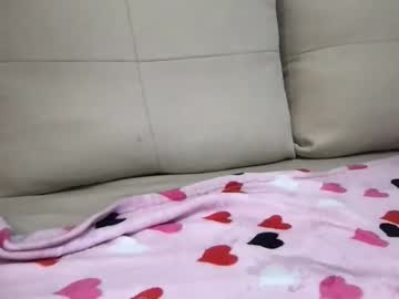 yourstrulybellax's chat room