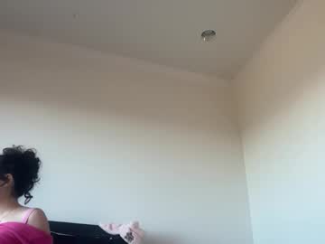 lunarose17's chat room