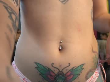 petite_fuck's chat room