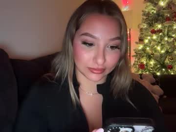 nicolelovesyou444's chat room