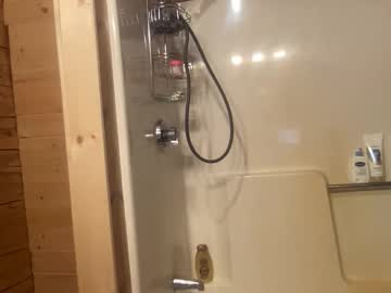 mysteriousmadam_'s chat room