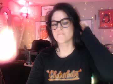 milf_lacey's chat room