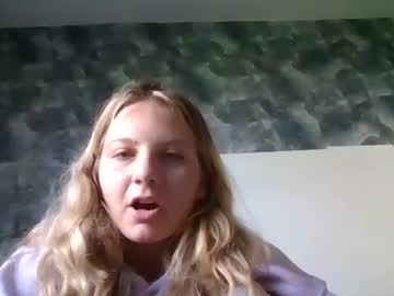 glowandsmoke's chat room