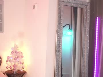 mysticxkitty's chat room