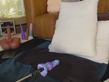 taylor_love_303's chat room