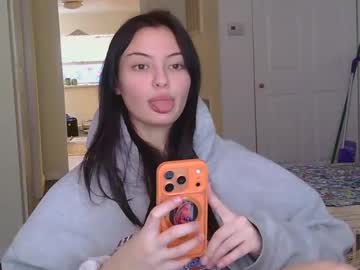 xxxsophiaday's chat room