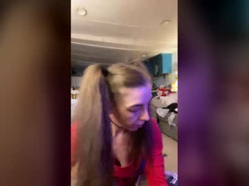 megatinyyy's chat room