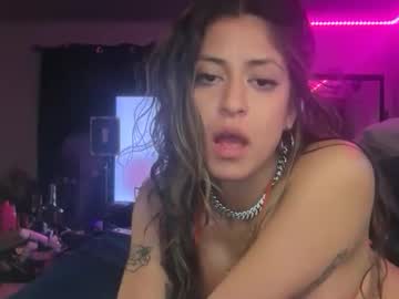 avafoxxundone1's chat room