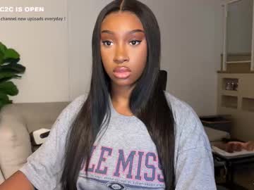 violet6xft's chat room