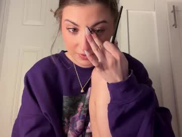 fantasyella's chat room