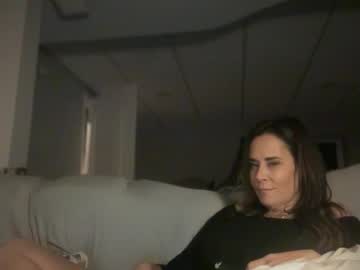 sayplsgdgrl's chat room