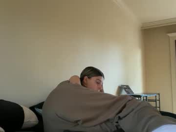 evebrooksss's chat room