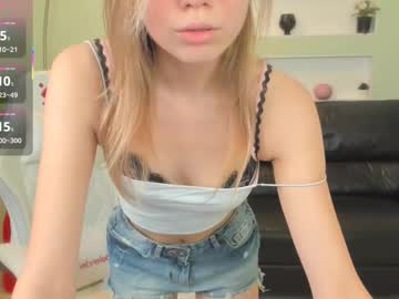 michafox's chat room