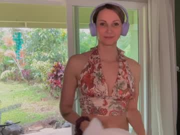 kaileeshy's chat room