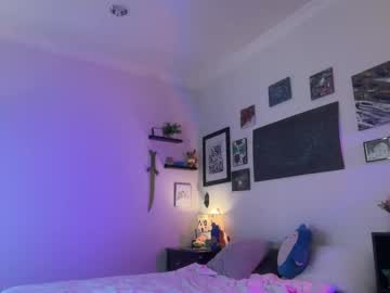 hannahtaylorr's chat room