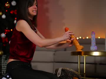 newchloe18's chat room