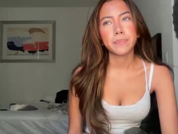 dollyrhodesss's chat room