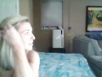 bubblesxxx615xxx601's chat room