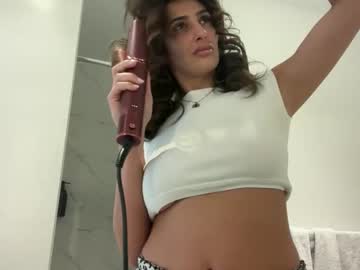 camiliakxoxo's chat room