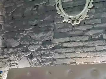 vixvixenn's chat room