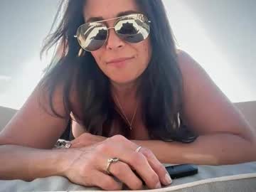 sayplsgdgrl's chat room