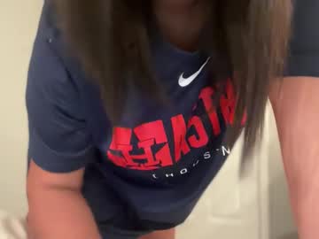 bratafterhours's chat room