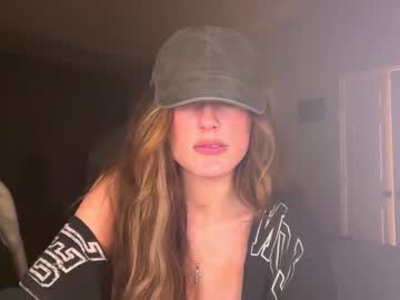 briadominick's chat room