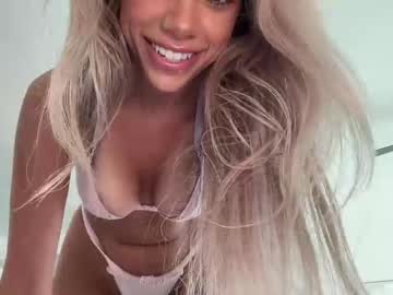 juliaabrooks's chat room