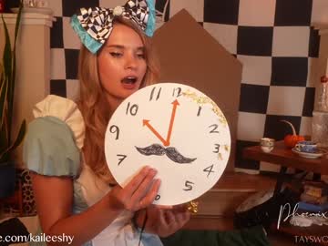 phoenix_taylor's chat room