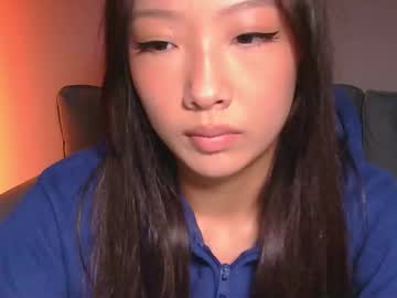 vivianwinters's chat room