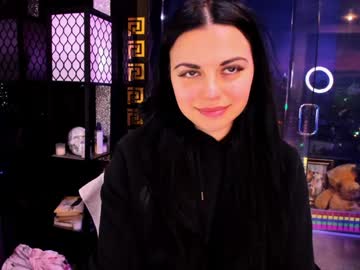 alma_pearl's chat room