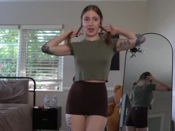 emma_ruby's chat room