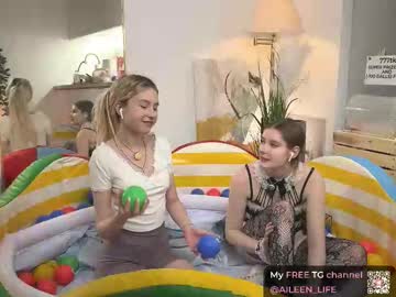 aileen__'s chat room