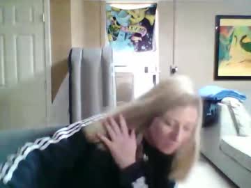 bubblesxxx615xxx601's chat room