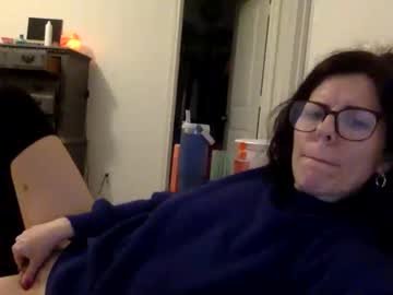 sweetriddance's chat room