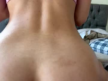 hawt_ass_milf's chat room