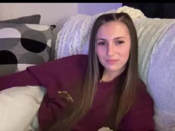 laylahlaylah1's chat room