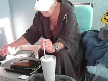 smallpenisbigtongue's chat room