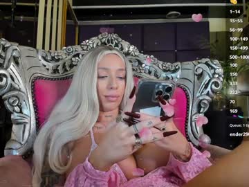 sofiequeen_'s chat room