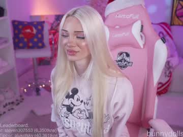 bunnydollstella's chat room