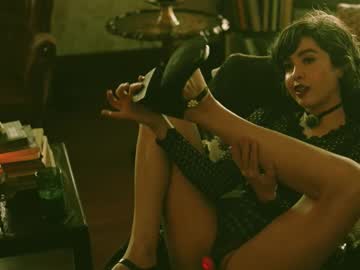 thecamwoman's chat room