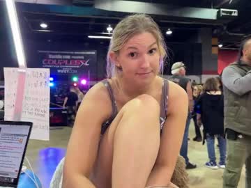 graciemae_baexx's chat room