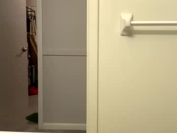 intothewoodswego's chat room