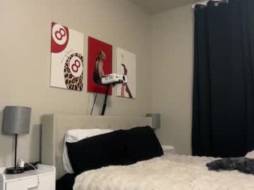 camilaaa15's chat room