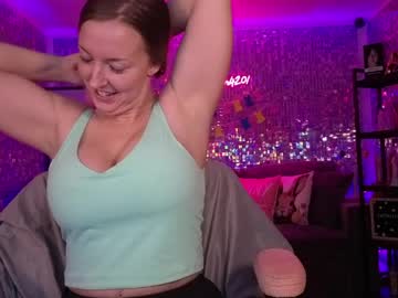 lucyallen4201's chat room