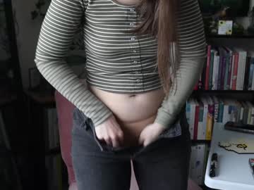 ellynaomi's chat room